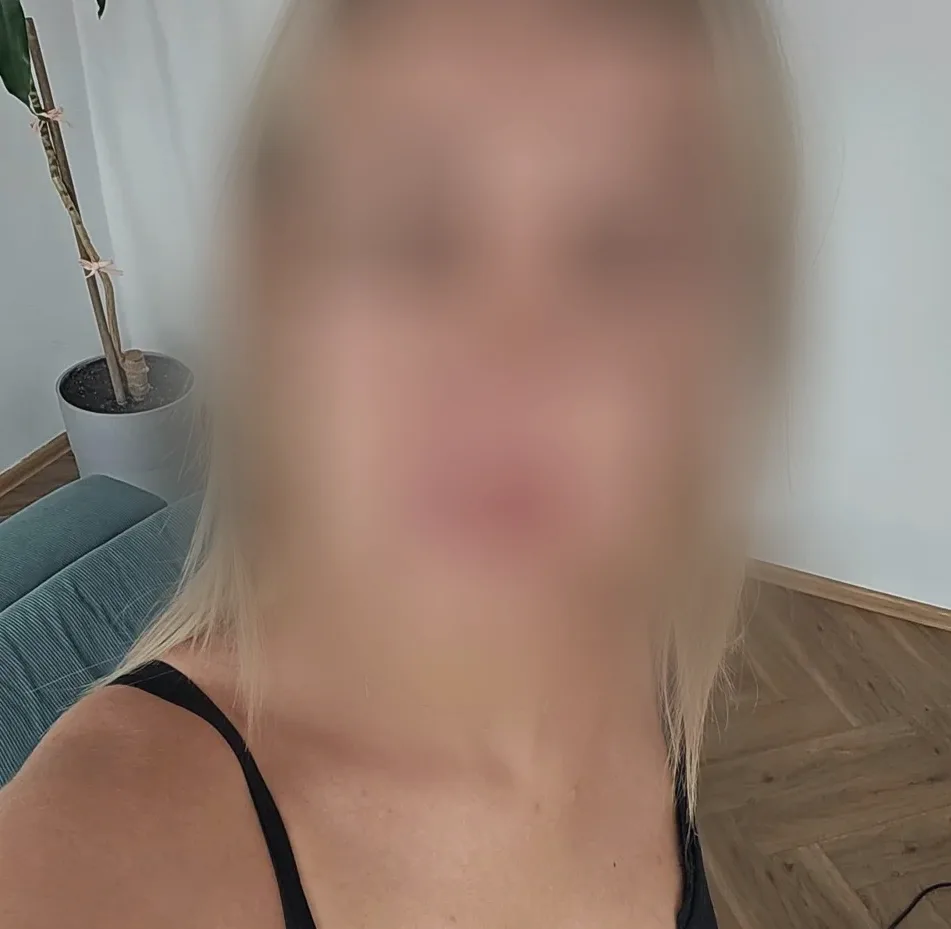 Alena, 26