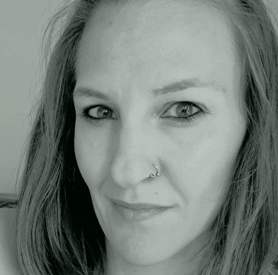 Dijana, 38