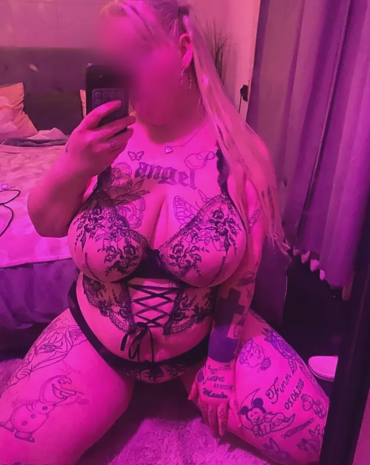 Magdalena, 27